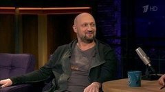 Актер, режиссер Гоша Куценко. Вечерний Ургант. Фрагмент выпуска от 03.12.2015