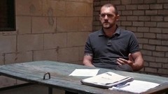 «Это немного не про меня». Денис Шведов о своем герое в сериале «Налет»