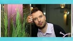 Раффаэлло: лингвист, любит играть в мини-футбол и путешествовать по Европе, ищет стройную длинноногую длинноволосую блондинку. Давай поженимся! Фрагмент выпуска от 20.10.2017