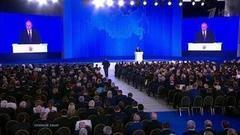 Владимир Путин: «Местные дороги — это никуда не годится». Послание Федеральному собранию 2018
