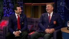 Президент Федерации хоккея России Владислав Третьяк и первый вице-президент Роман Ротенберг. Вечерний Ургант. Фрагмент выпуска от 08.12.2015
