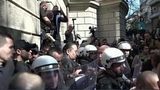 Белград приходит в себя после волны массовых антиправительственных демонстраций