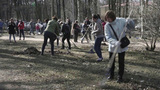 Россияне вышли на субботник, чтобы после долгой зимы привести свои города в порядок