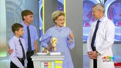 Помогите маме! История одной семьи. Жить здорово! Фрагмент выпуска от 17.09.2018