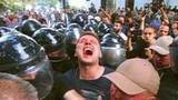 В Одессе радикалы устроили массовые беспорядки в попытке захватить городскую администрацию