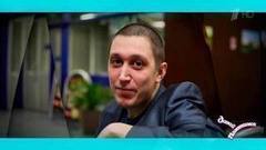 Александр: водитель автобуса, мечтает побывать на стендап-шоу, питается шаурмой и кофе, хочет научиться азам семейно жизни. Давай поженимся! Фрагмент выпуска от 28.02.2018