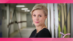 Оксана: маркетолог, обожает шоколад и футбол, мечтает купить дом у моря, не умеет ругаться, не уживется с мужчиной, предпочитающим бурные отношения. Давай поженимся! Фрагмент выпуска от 05.03.2018