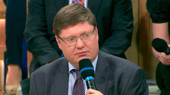 Андрей Исаев: Чиновникам пенсионный возраст повысят в 2016 году. Время покажет. Фрагмент выпуска от 22.09.2015
