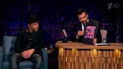 Рики Мартин угадывает наставников шоу «Голос». Вечерний Ургант. Фрагмент выпуска от 19.09.2016