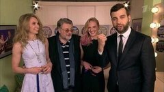Александр Ширвиндт наслаждается обществом синхронисткок Натальи Ищенко и Светланы Ромашиной. Пролог. Вечерний Ургант. Фрагмент выпуска от 20.05.2016