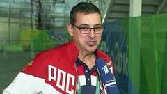 Главный тренер сборной Росси по фехтованию побрился налысо. Хиты интернета