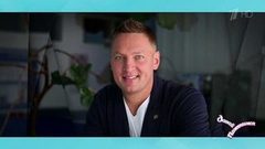 Андрей: заместитель директора в фитнес-клубе, любит спать без одеяла, ищет ухоженную девушку. Давай поженимся! Фрагмент выпуска от 11.09.2018