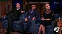 Актеры Мария Миронова, Камиль Ларин и Ростислав Хаит о комедии «Громкая связь». Вечерний Ургант. Фрагмент выпуска от 14.02.2019