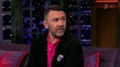 Музыкант Сергей Шнуров. Вечерний Ургант. Фрагмент выпуска от 25.12.2015