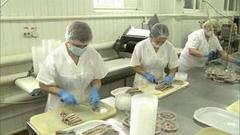 Российская сельдь: секреты производства. Контрольная закупка. Фрагмент выпуска от 13.10.2016