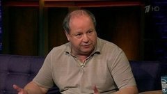 Режиссер Дмитрий Астрахан. Вечерний Ургант. Фрагмент выпуска от 01.10.2015