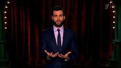 О блестящей игре российских футболистов, опасном селфи и ДТП на миллион. Новости от Ивана. Вечерний Ургант. Фрагмент выпуска от 30.03.2016