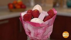 Клубнично-зефирный букет. Доброе утро. Фрагмент выпуска от 14.02.2019